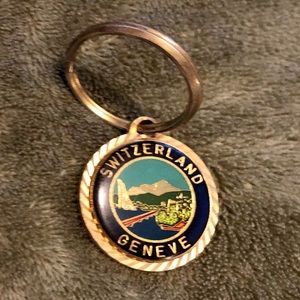 [3/$20] Vintage Geneve, Switzerland Keychain
